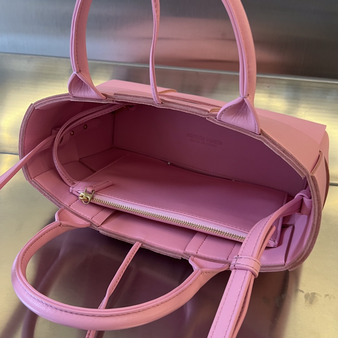 Mini Arco Intreccio Leather Tote Bag Pink